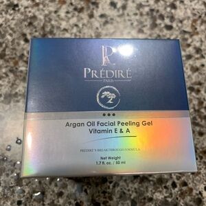 Prédire Paris  peeling gel